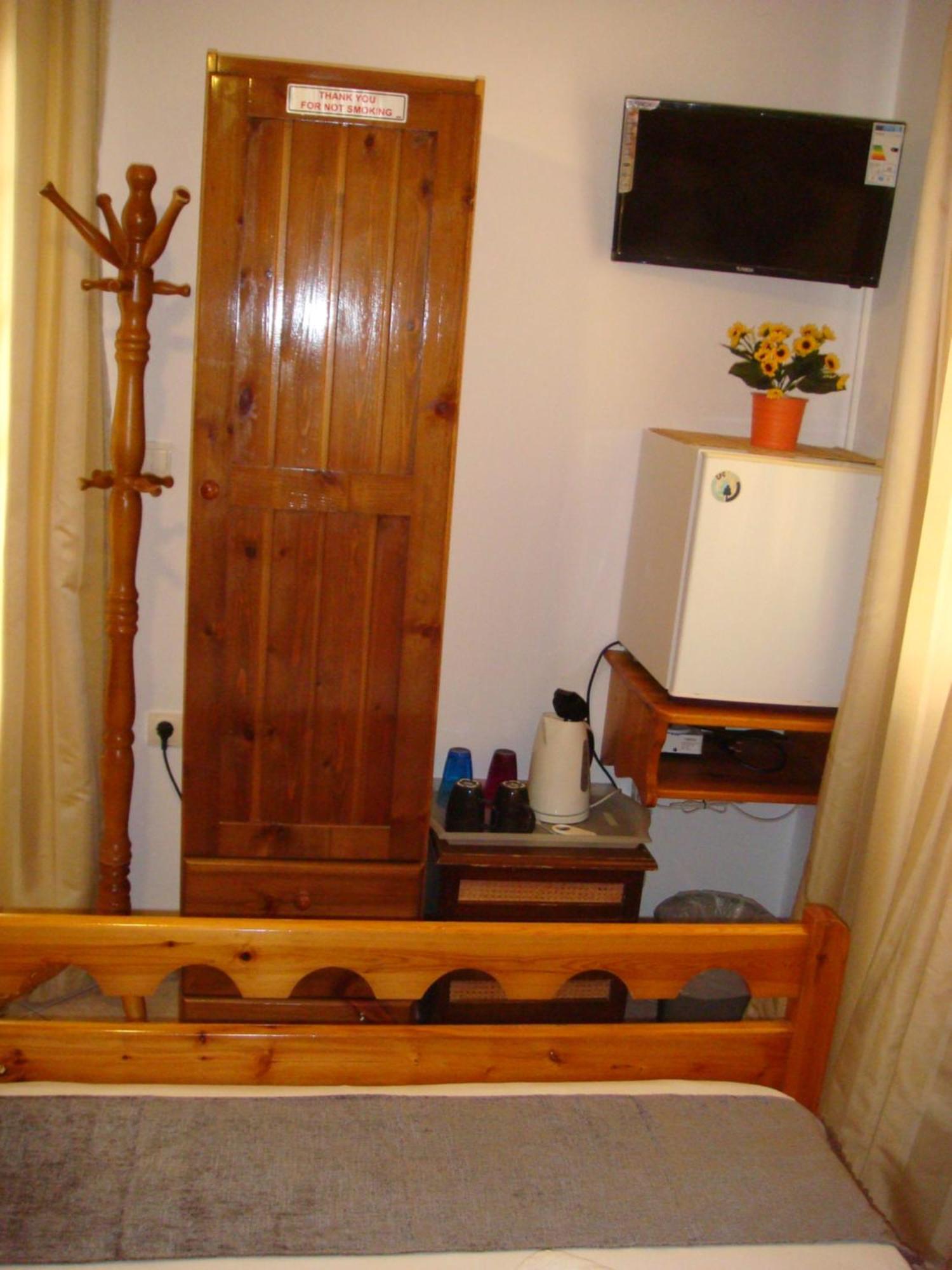 Tínos Boussetil Rooms Capanmat מראה חיצוני תמונה