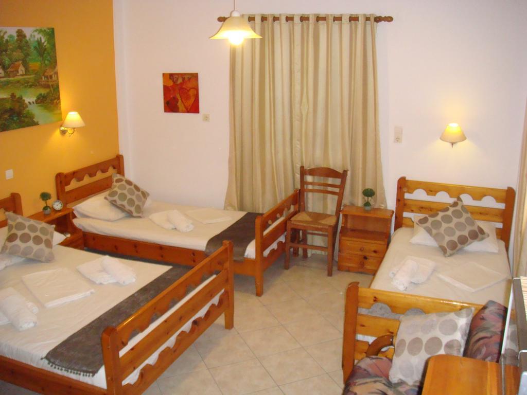 Tínos Boussetil Rooms Capanmat מראה חיצוני תמונה