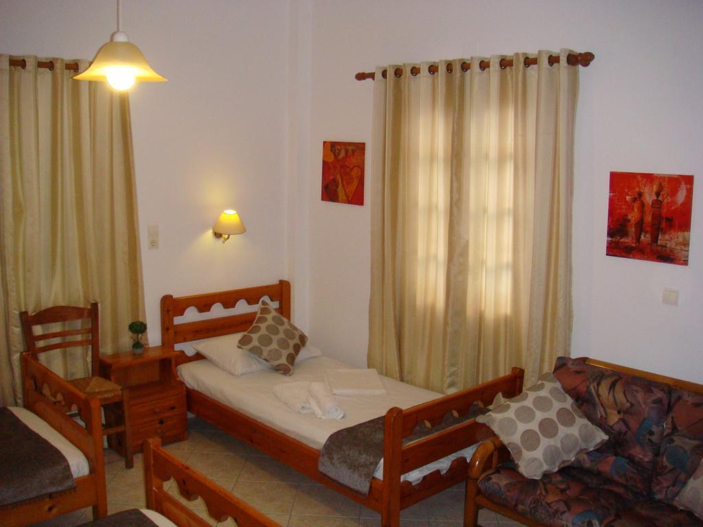 Tínos Boussetil Rooms Capanmat מראה חיצוני תמונה