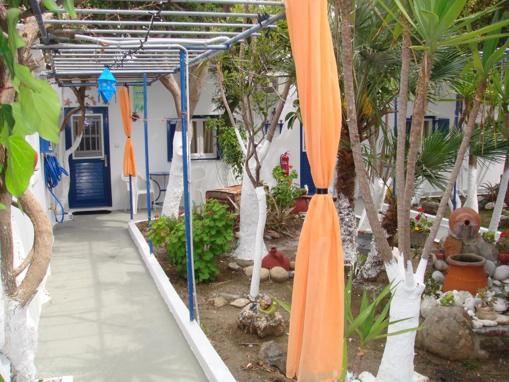 Tínos Boussetil Rooms Capanmat מראה חיצוני תמונה