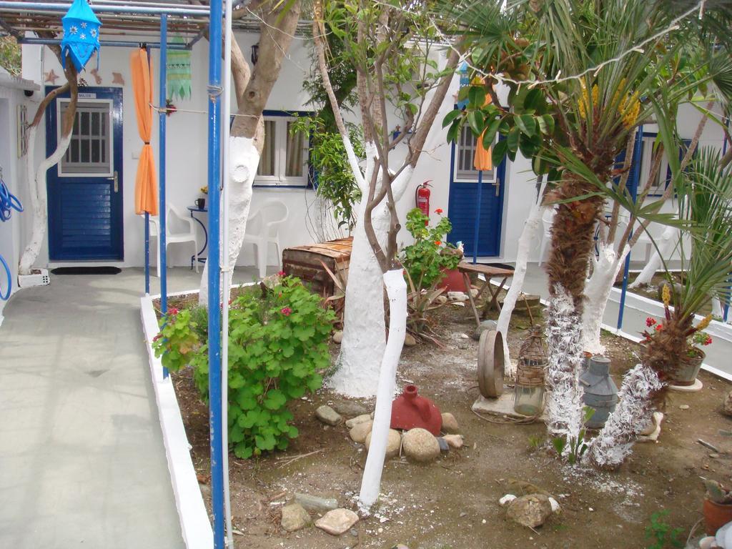 Tínos Boussetil Rooms Capanmat מראה חיצוני תמונה