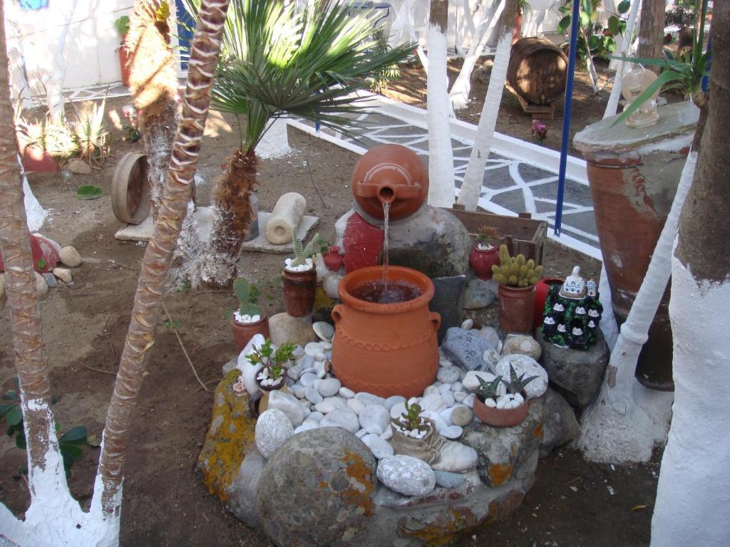 Tínos Boussetil Rooms Capanmat מראה חיצוני תמונה